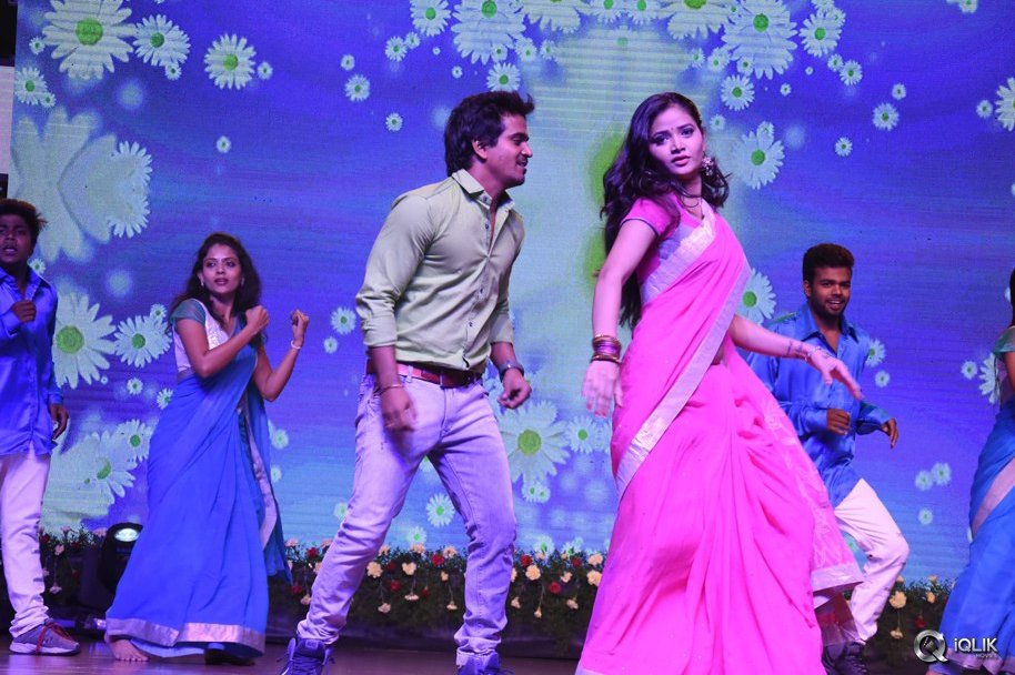 Oka-Manasu-Movie-Audio-Launch